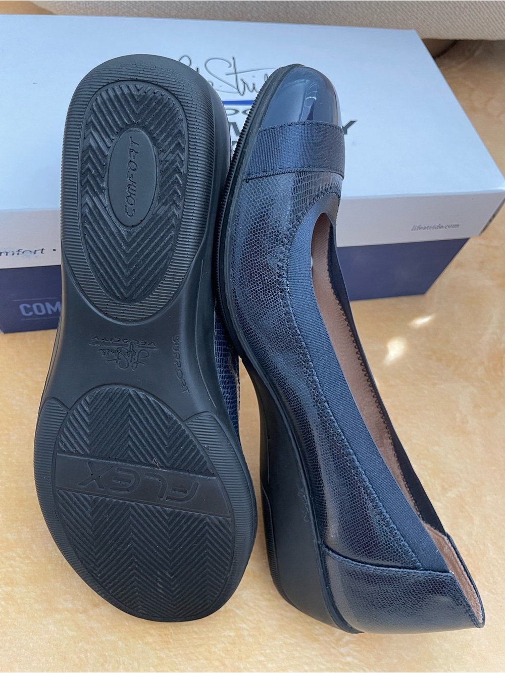 LifeStride Indigo Velocity Memory Foam Wedge Navy Liz. 8.5 M - Picture 6 of 9